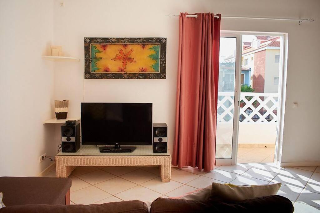 Santana - T2 Confortavel A 300 M Da Praia De Santa Maria Διαμέρισμα Εξωτερικό φωτογραφία